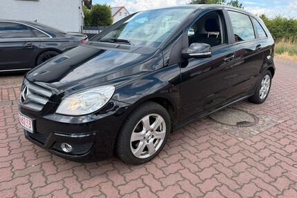 Mercedes-Benz B 180 Gebrauchtwagen