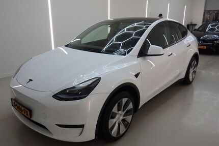 Tesla Model Y Gebrauchtwagen