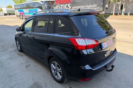 Ford Grand C-Max Gebrauchtwagen