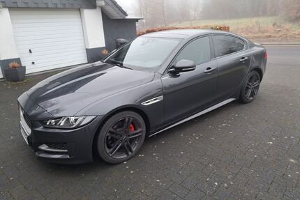Jaguar XE Gebrauchtwagen