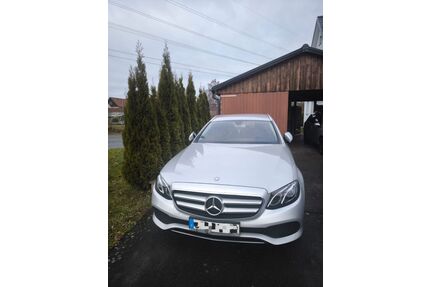Mercedes-Benz E 220 Gebrauchtwagen
