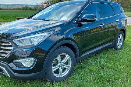 Hyundai Grand Santa Fe Gebrauchtwagen
