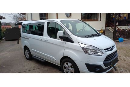 Ford Tourneo Custom Gebrauchtwagen