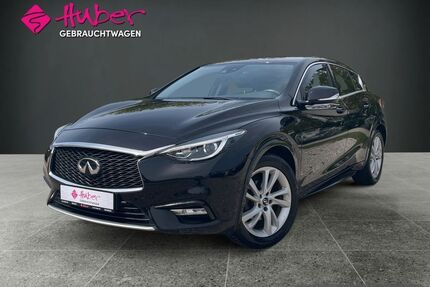 INFINITI Q30 Gebrauchtwagen