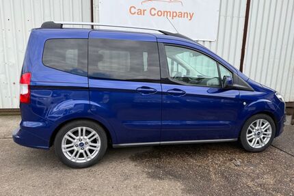 Ford Tourneo Courier Gebrauchtwagen