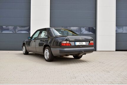 Mercedes-Benz E 300 Gebrauchtwagen