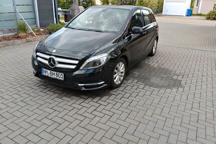 Mercedes-Benz B 180 Gebrauchtwagen
