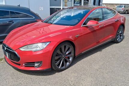 Tesla Model S Gebrauchtwagen