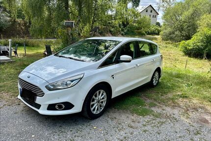 Ford S-Max Gebrauchtwagen
