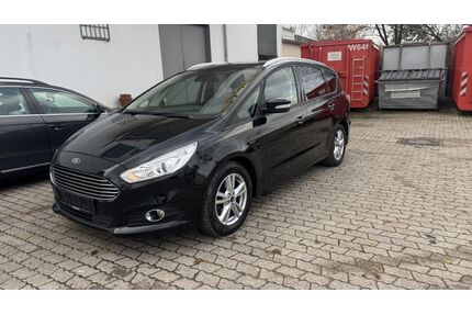 Ford S-Max Gebrauchtwagen