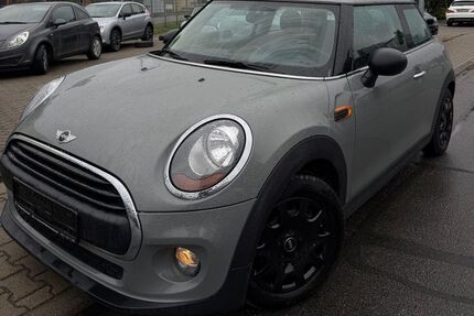 Mini One First Gebrauchtwagen