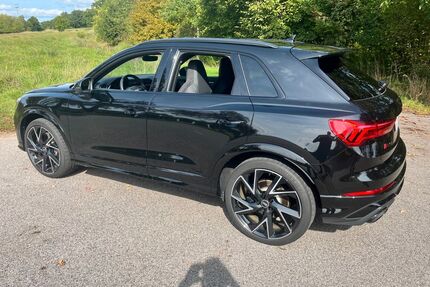 Audi RSQ3 Gebrauchtwagen