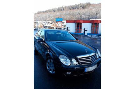 Mercedes-Benz 230 Gebrauchtwagen