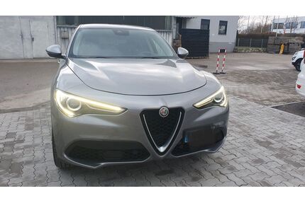 Alfa Romeo Stelvio Gebrauchtwagen