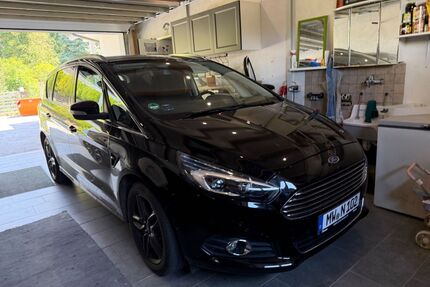 Ford S-Max Gebrauchtwagen