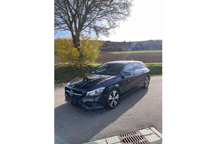 Mercedes-Benz CLA 220 Shooting Brake Gebrauchtwagen