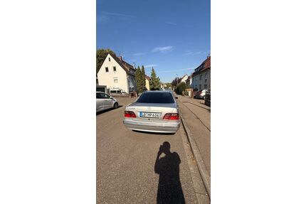 Mercedes-Benz E 200 Gebrauchtwagen