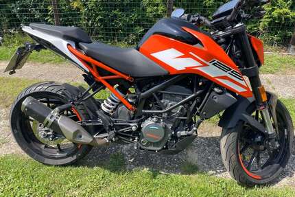 KTM 125 Duke Gebrauchtwagen