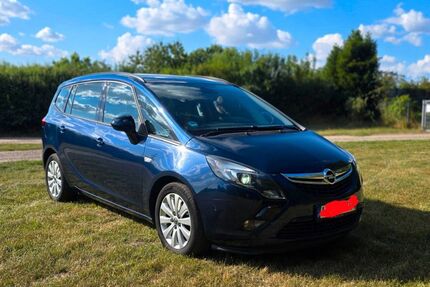 Opel Zafira Tourer Gebrauchtwagen