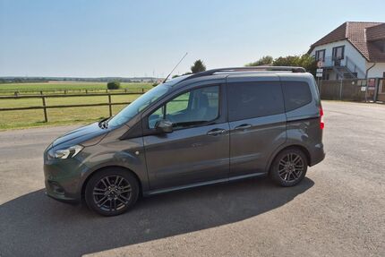 Ford Tourneo Courier Gebrauchtwagen