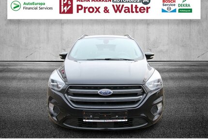 Ford Kuga 1.5 EcoBoost ST-Line 4x4 NAVI+AHK+Bi-XENON Gebrauchtwagen
