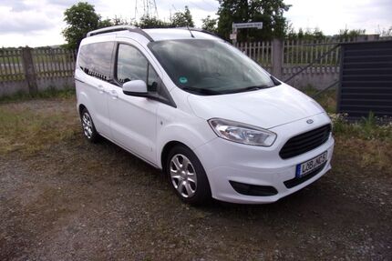 Ford Tourneo Courier Gebrauchtwagen
