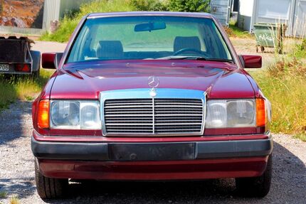Mercedes-Benz 230 Gebrauchtwagen
