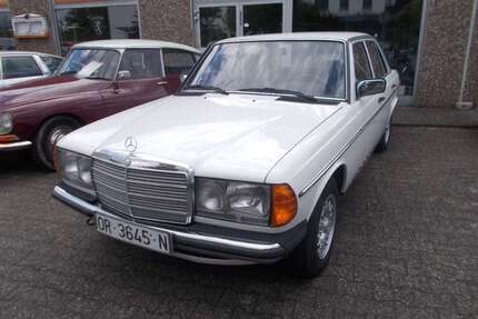 Mercedes-Benz 300 Gebrauchtwagen