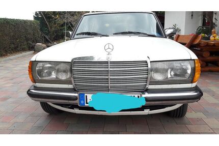 Mercedes-Benz E 230 Gebrauchtwagen