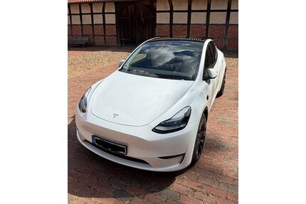 Tesla Model Y Gebrauchtwagen