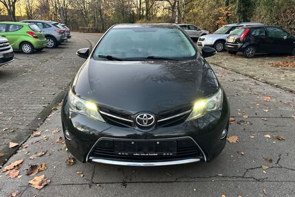 Toyota Auris Gebrauchtwagen