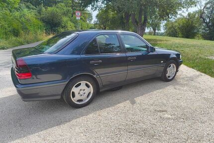 Mercedes-Benz C 180 Gebrauchtwagen