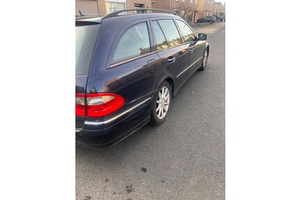 Mercedes-Benz E 220 Gebrauchtwagen