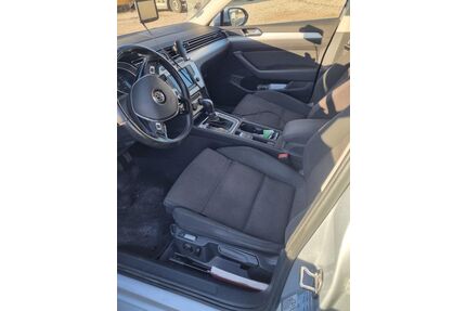 VW Passat Variant Gebrauchtwagen