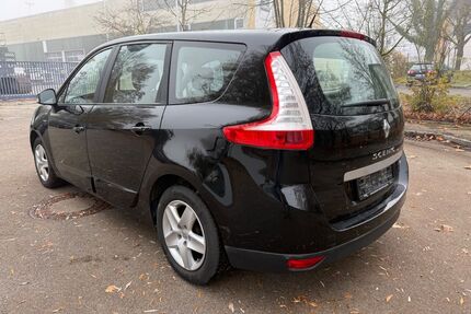 Renault Grand Scenic Gebrauchtwagen