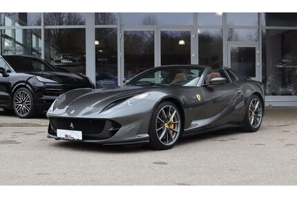 Ferrari 812 Gebrauchtwagen