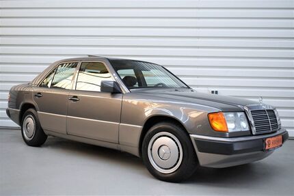 Mercedes-Benz 230 Gebrauchtwagen