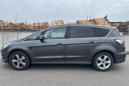 Ford S-Max Gebrauchtwagen