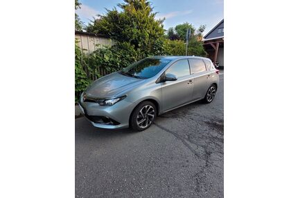 Toyota Auris Gebrauchtwagen