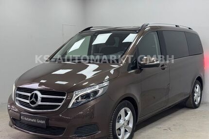 DS Automobiles V 220 