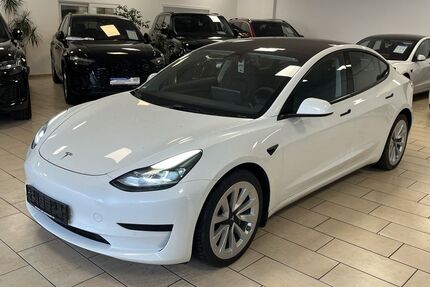 Tesla Model 3 Gebrauchtwagen