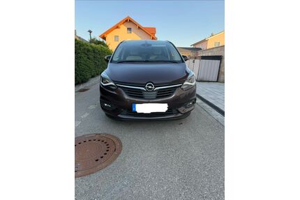Opel Zafira Tourer Gebrauchtwagen