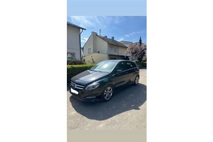 Mercedes-Benz B 180 Gebrauchtwagen