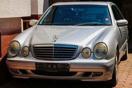 Mercedes-Benz 280 Gebrauchtwagen