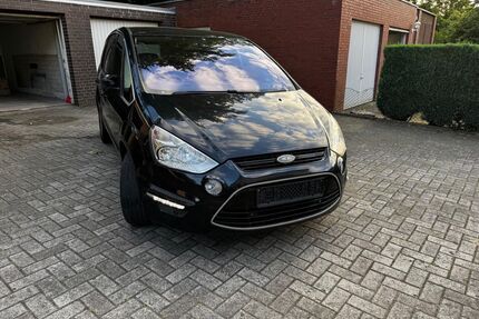 Ford S-Max Gebrauchtwagen