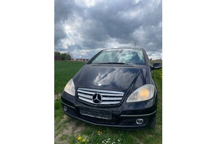 Mercedes-Benz 200 Gebrauchtwagen