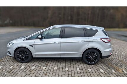 Ford S-Max Gebrauchtwagen