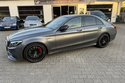 Mercedes-Benz C 63 AMG S*Panorama,Burmester,2.Hd,Sportabgas* Gebrauchtwagen