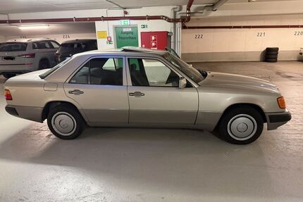 Mercedes-Benz 230 Gebrauchtwagen