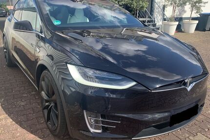 Tesla Model X Gebrauchtwagen